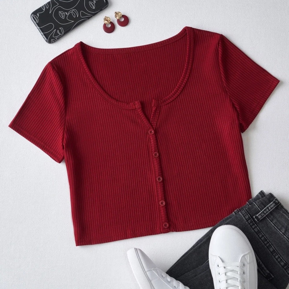 Button Front Rib-Knit Crop Tee